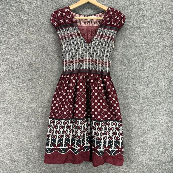 Max Studio Dress Women S Small Red Geometric Sheath Midi V-Neck Short Sleeve - Picture 1 of 7